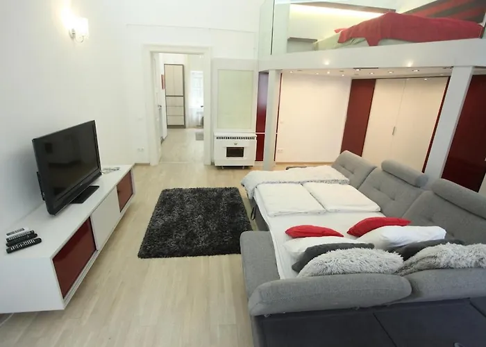Superior Loft At Basilica